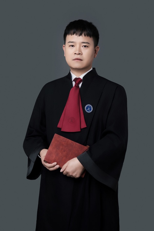 王剑律师照片